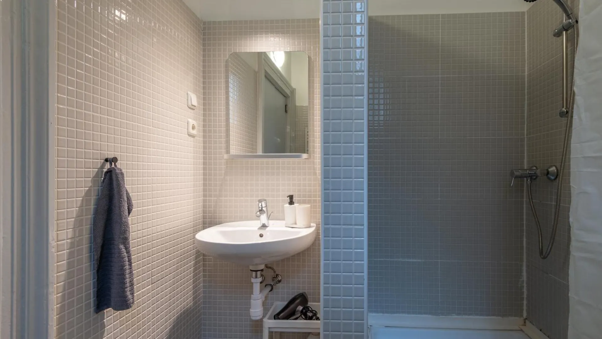 Walnut Tree Apartment Budapest 0*,  Ungern