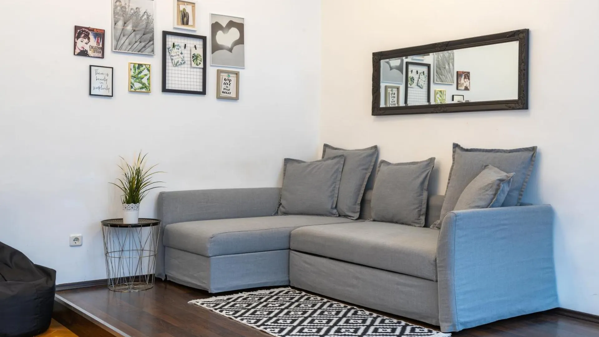 Walnut Tree Apartment Budapest