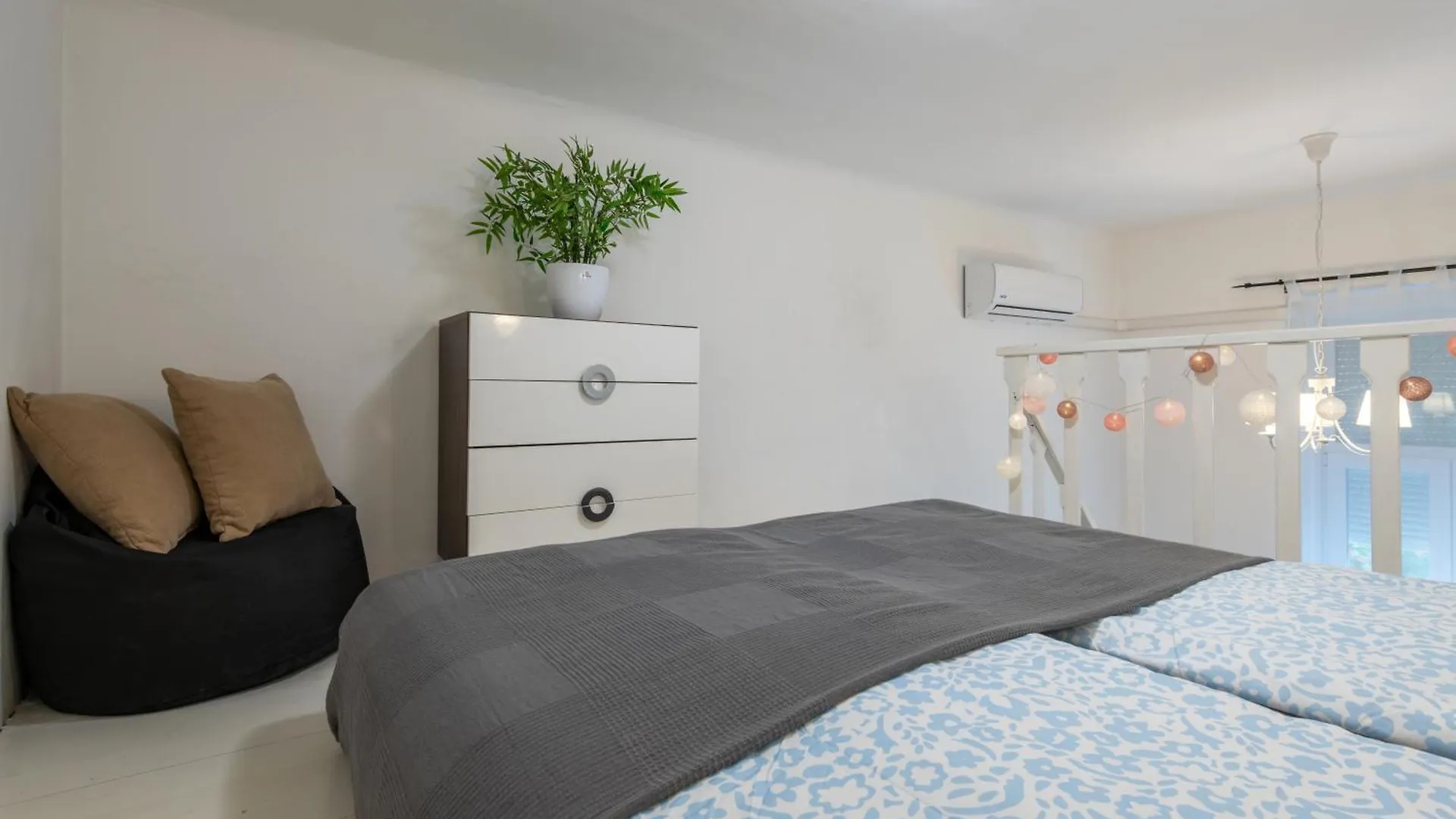 Walnut Tree Apartment Budapest