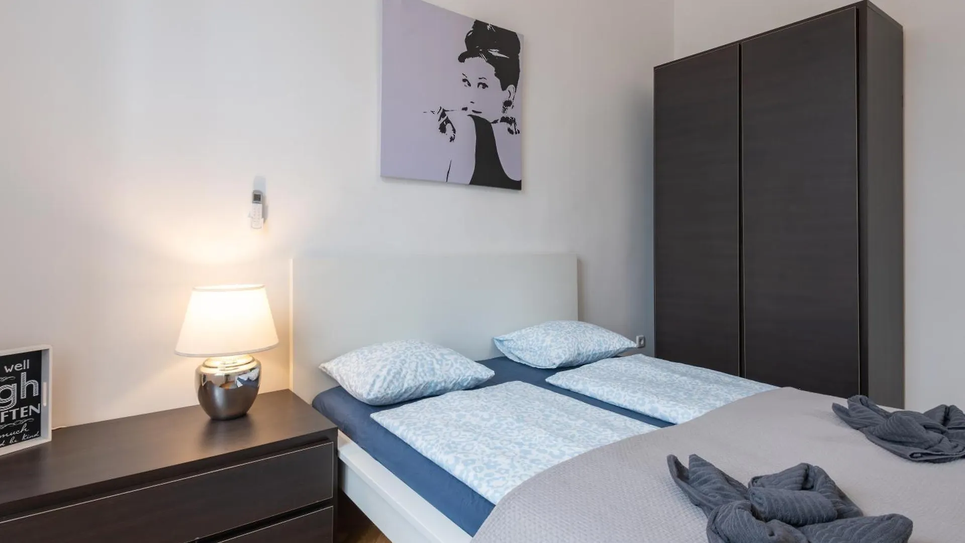 Walnut Tree Apartment Budapest 0*,
