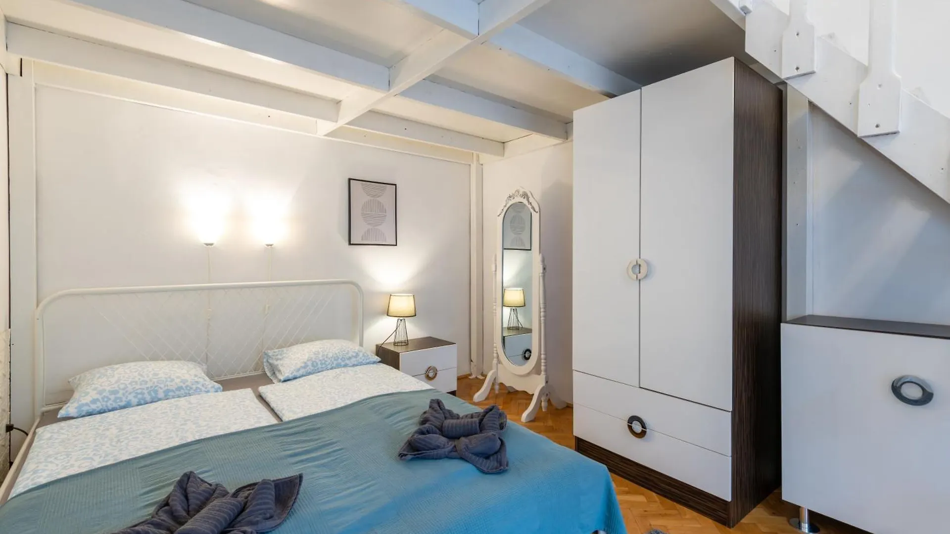 Walnut Tree Apartment Βουδαπέστη